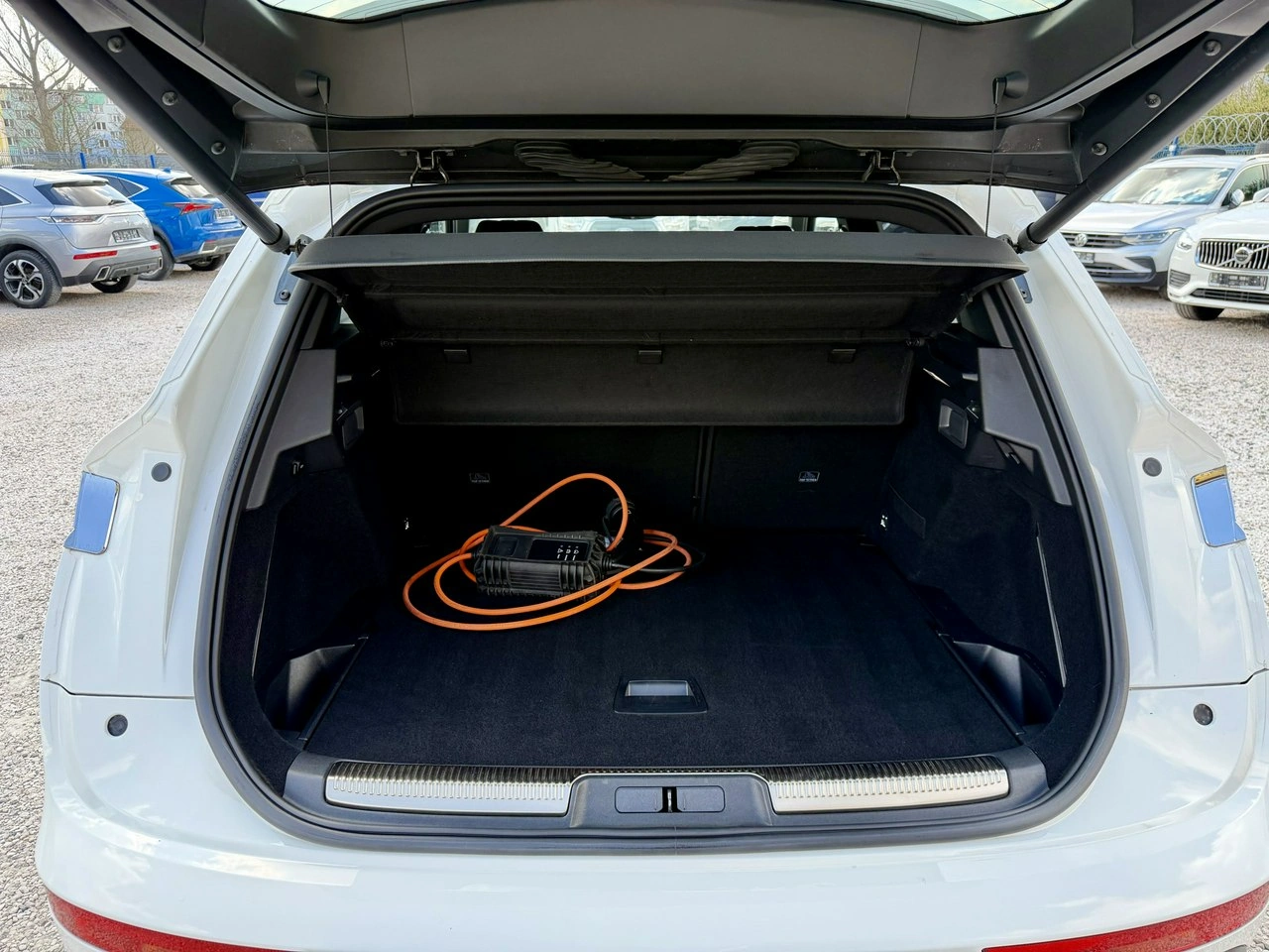 DS Automobiles DS 7 Crossback - Zdjęcie 39