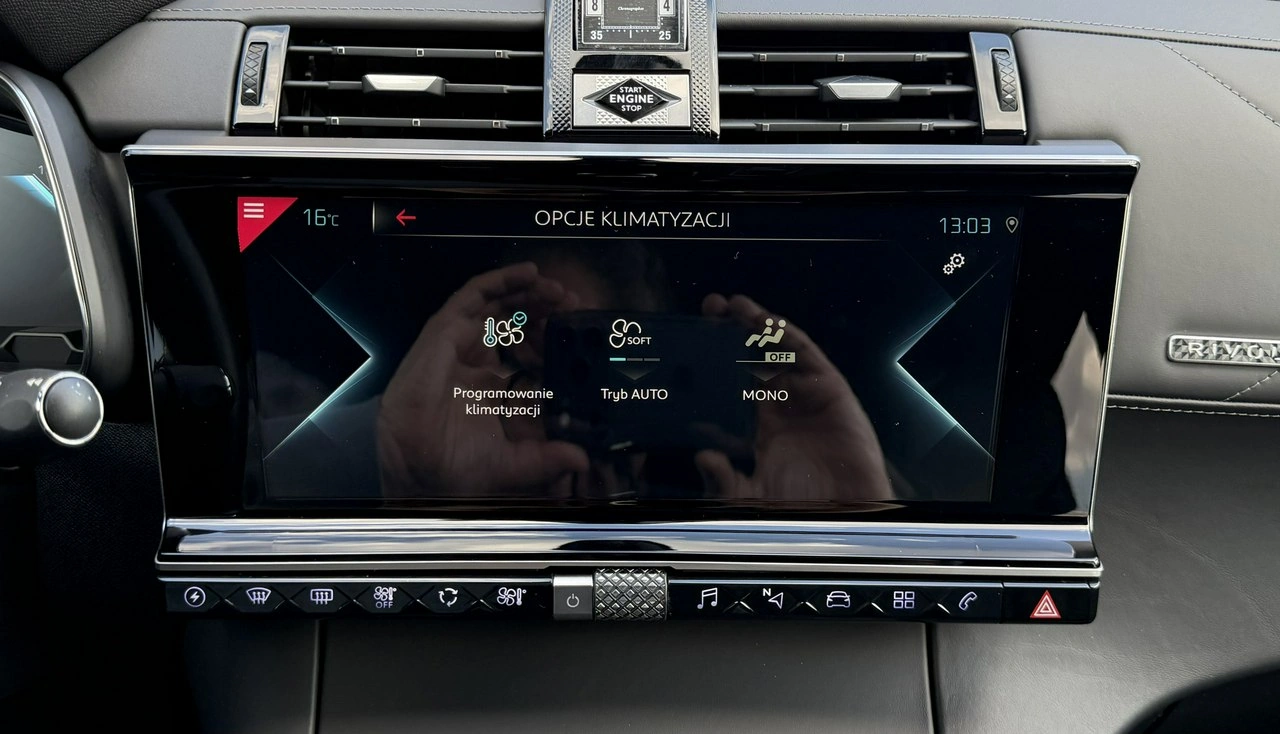 DS Automobiles DS 7 Crossback - Zdjęcie 28