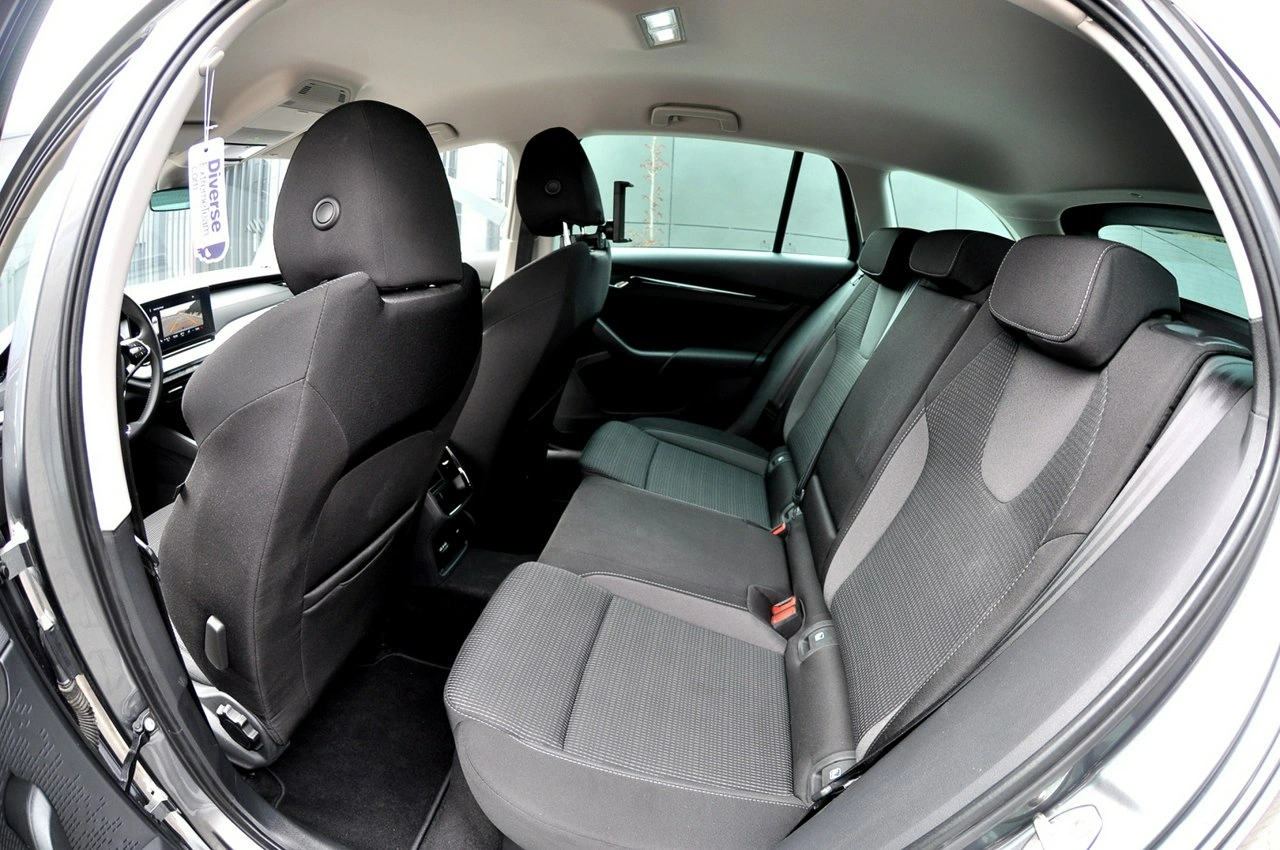 Skoda Octavia - Zdjęcie 9