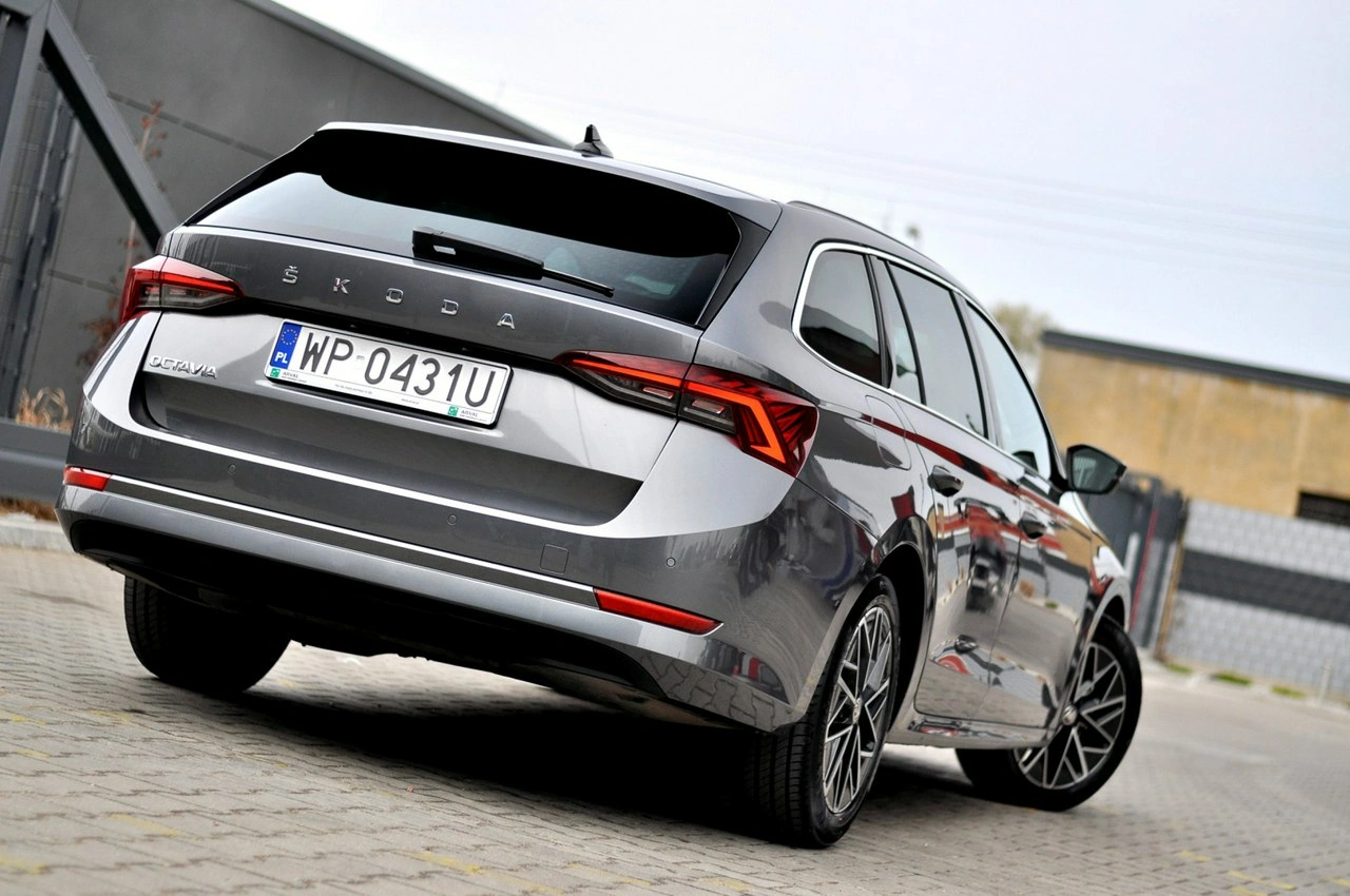 Skoda Octavia - Zdjęcie 37