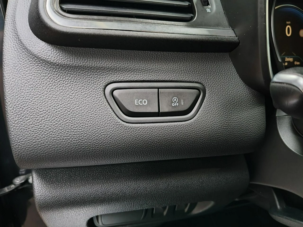 Renault Kadjar - Zdjęcie 22