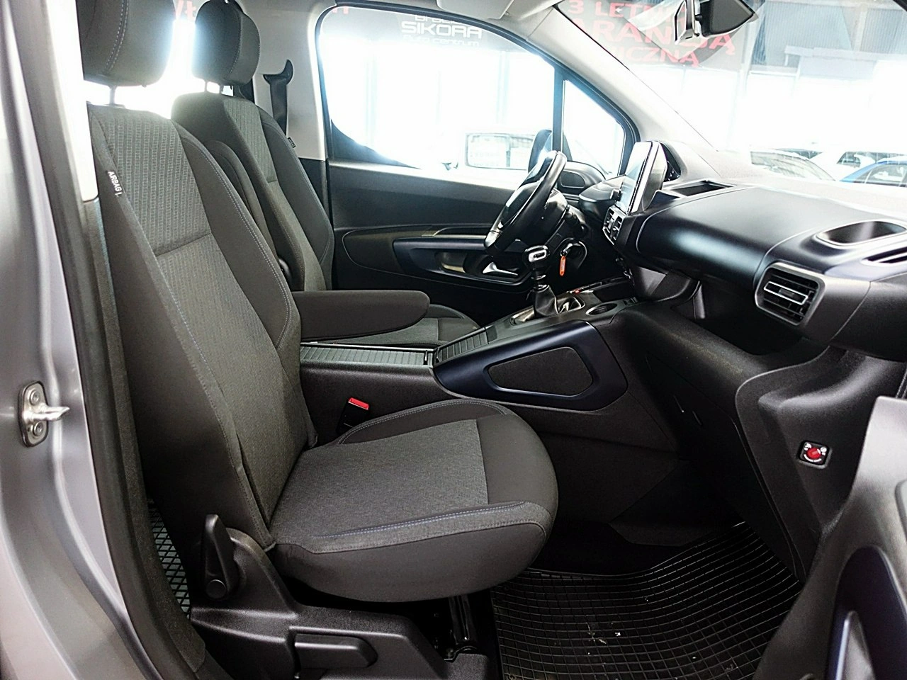 Peugeot Rifter - Zdjęcie 11