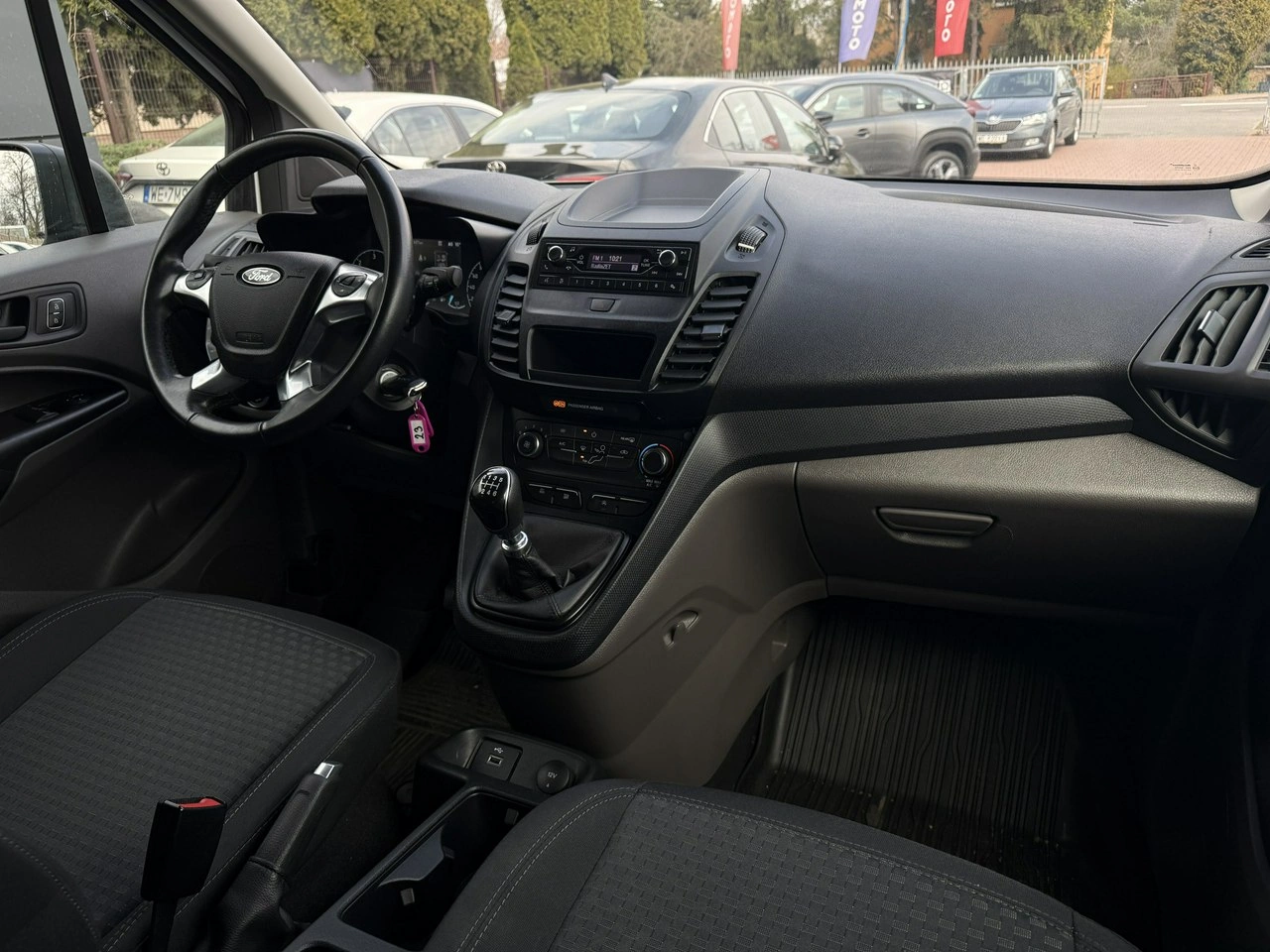 Ford Transit Connect - Zdjęcie 15