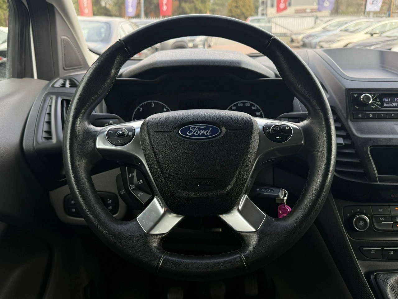 Ford Transit Connect - Zdjęcie 16