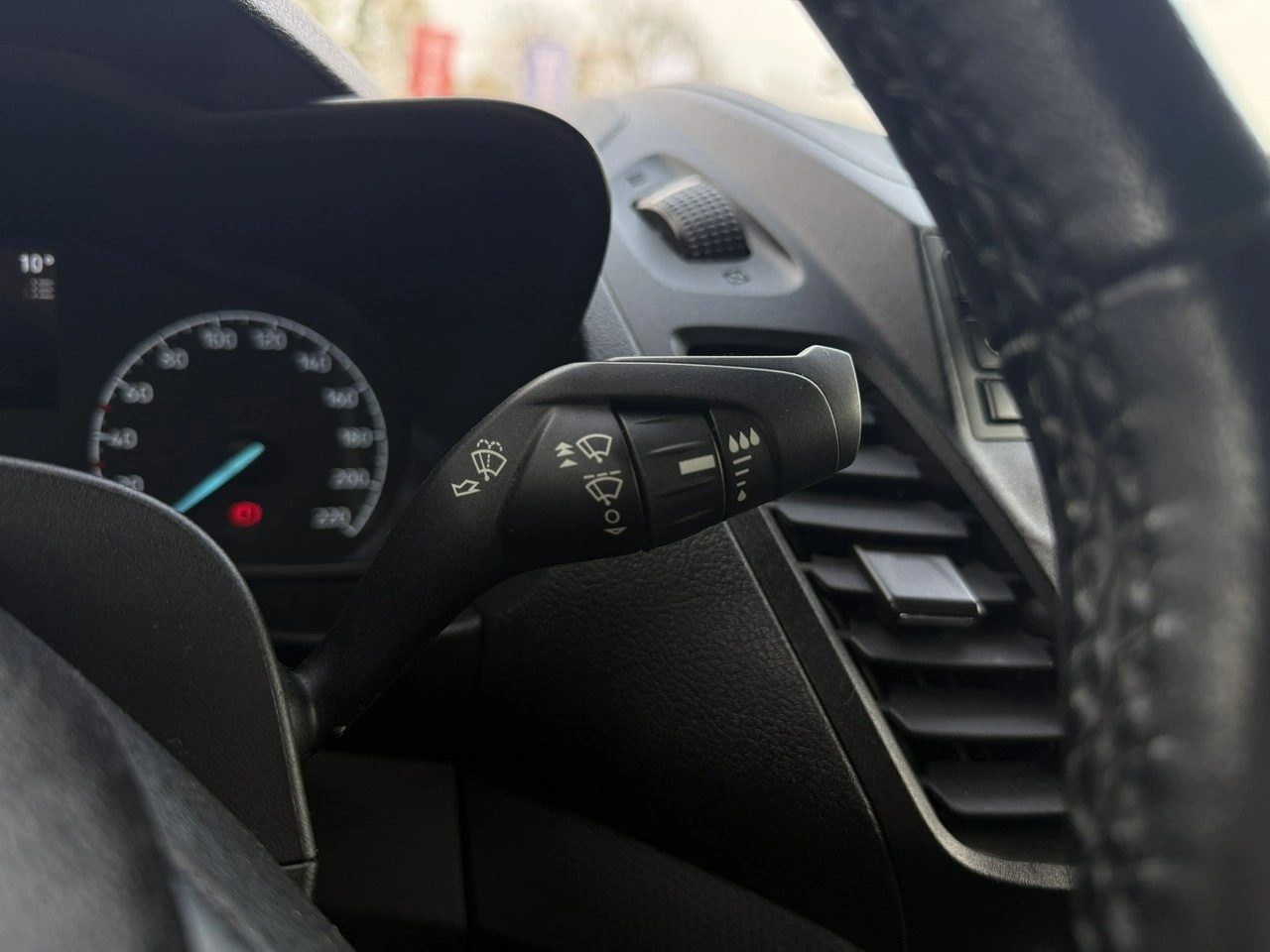 Ford Transit Connect - Zdjęcie 19