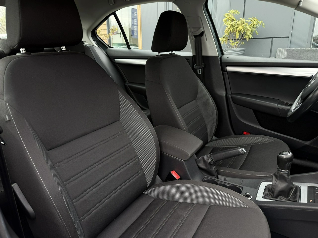 Skoda Octavia - Zdjęcie 10