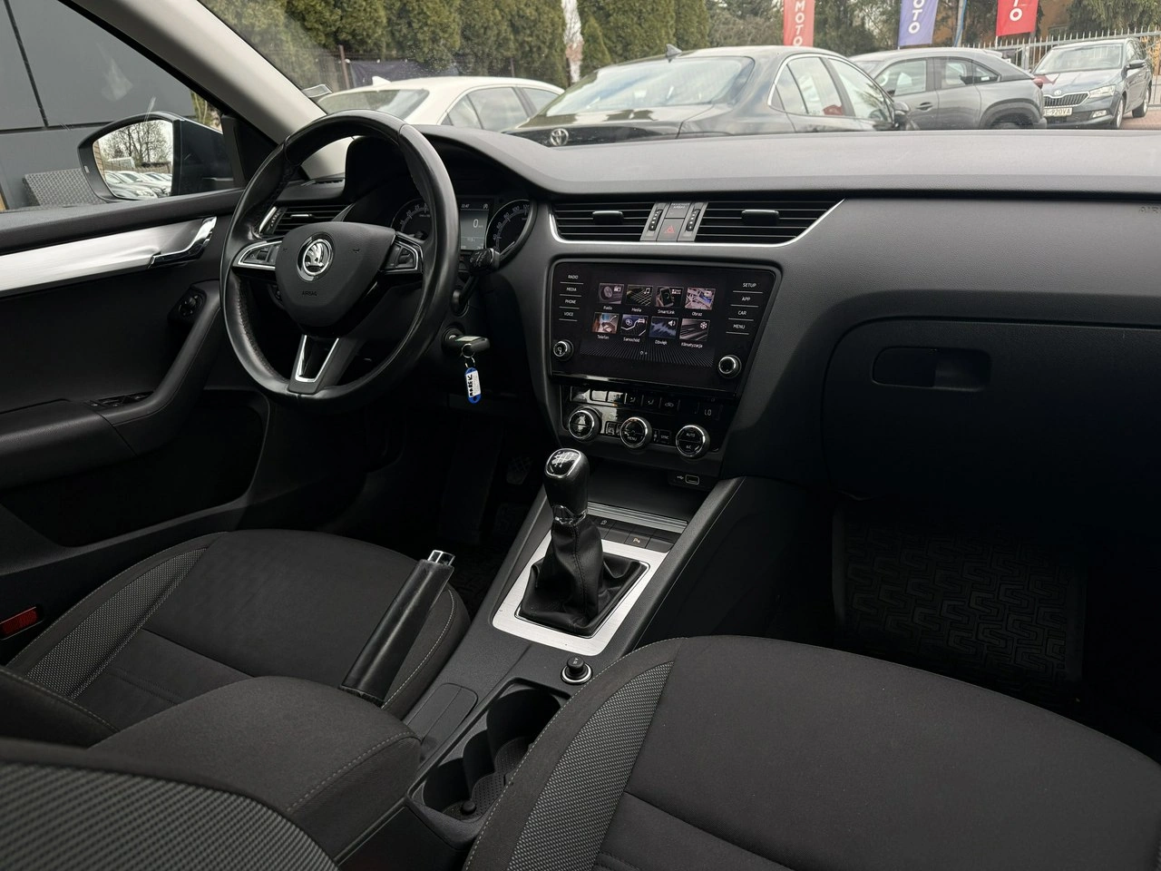 Skoda Octavia - Zdjęcie 12