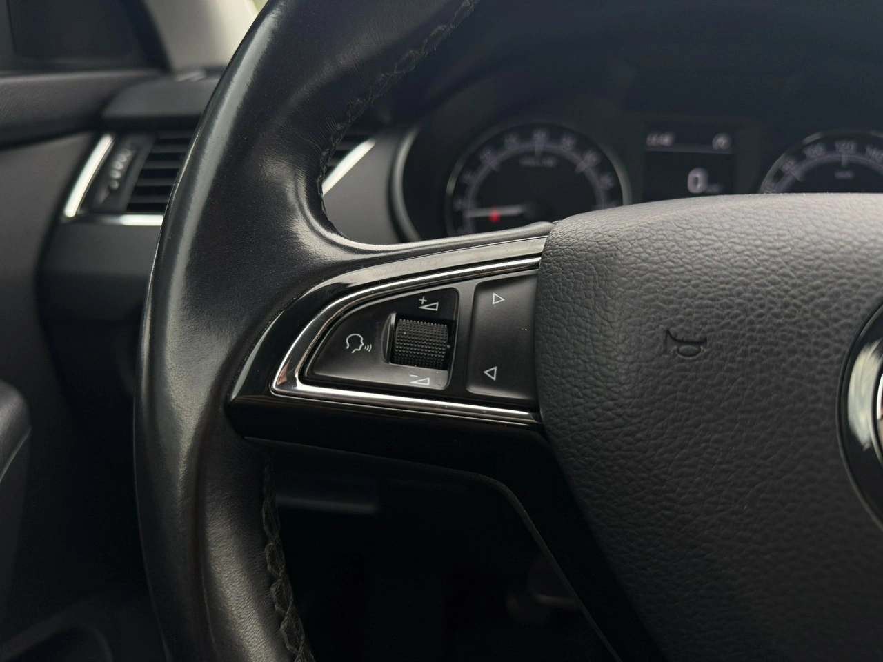 Skoda Octavia - Zdjęcie 16