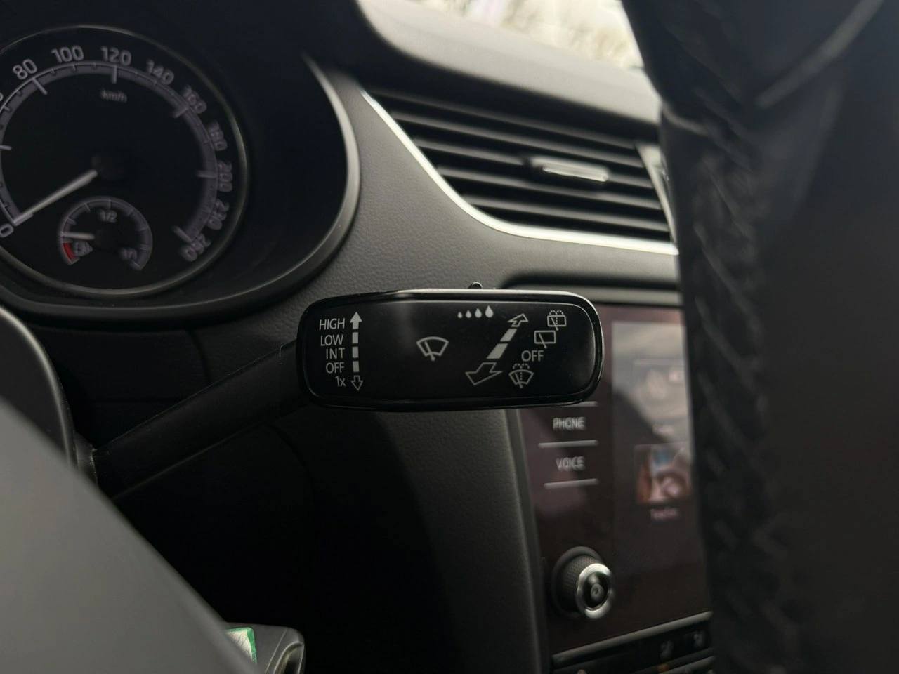 Skoda Octavia - Zdjęcie 17