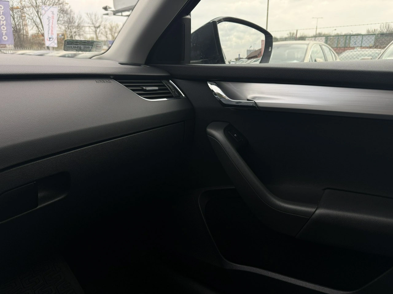 Skoda Octavia - Zdjęcie 28