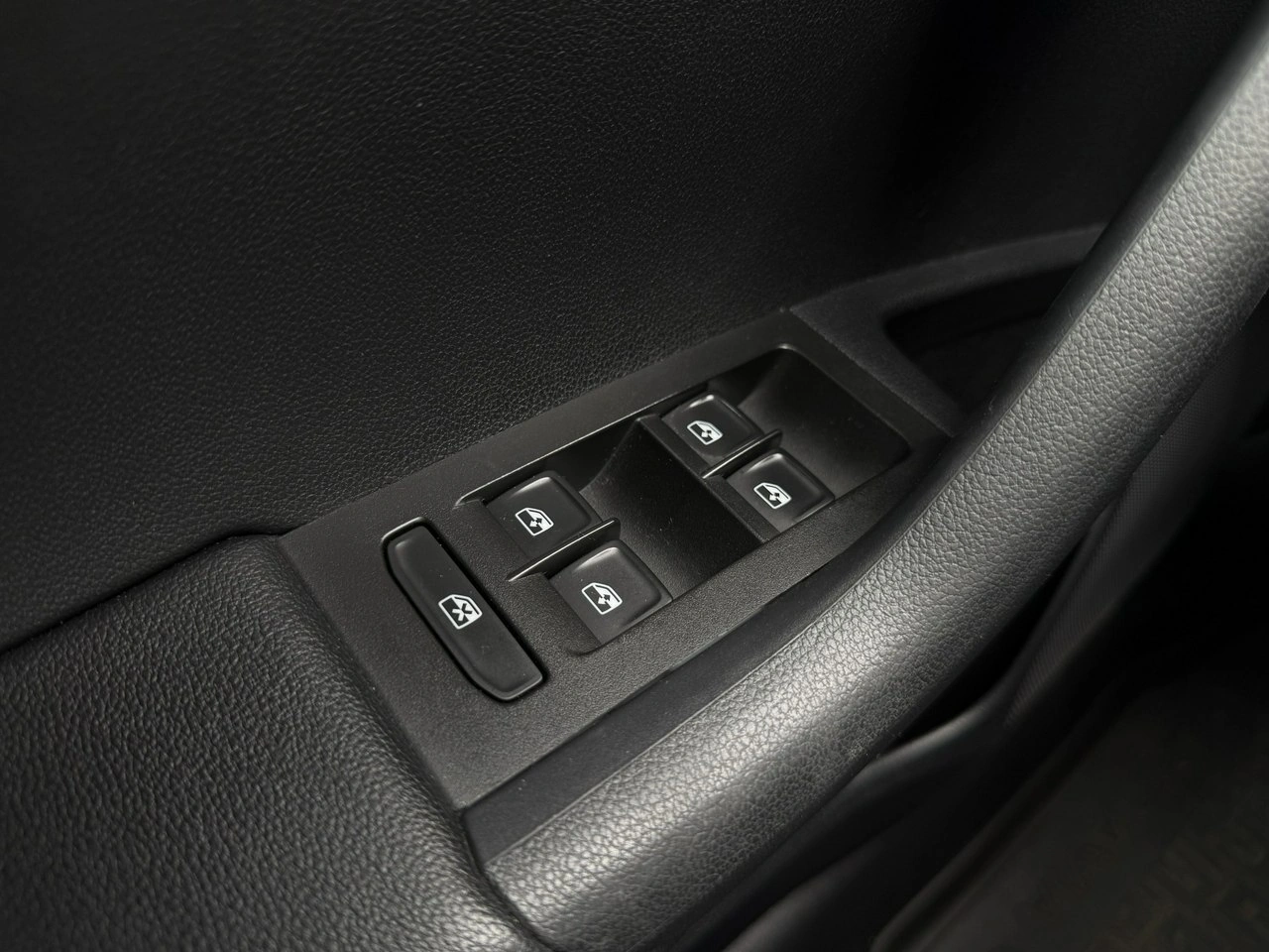 Skoda Octavia - Zdjęcie 29