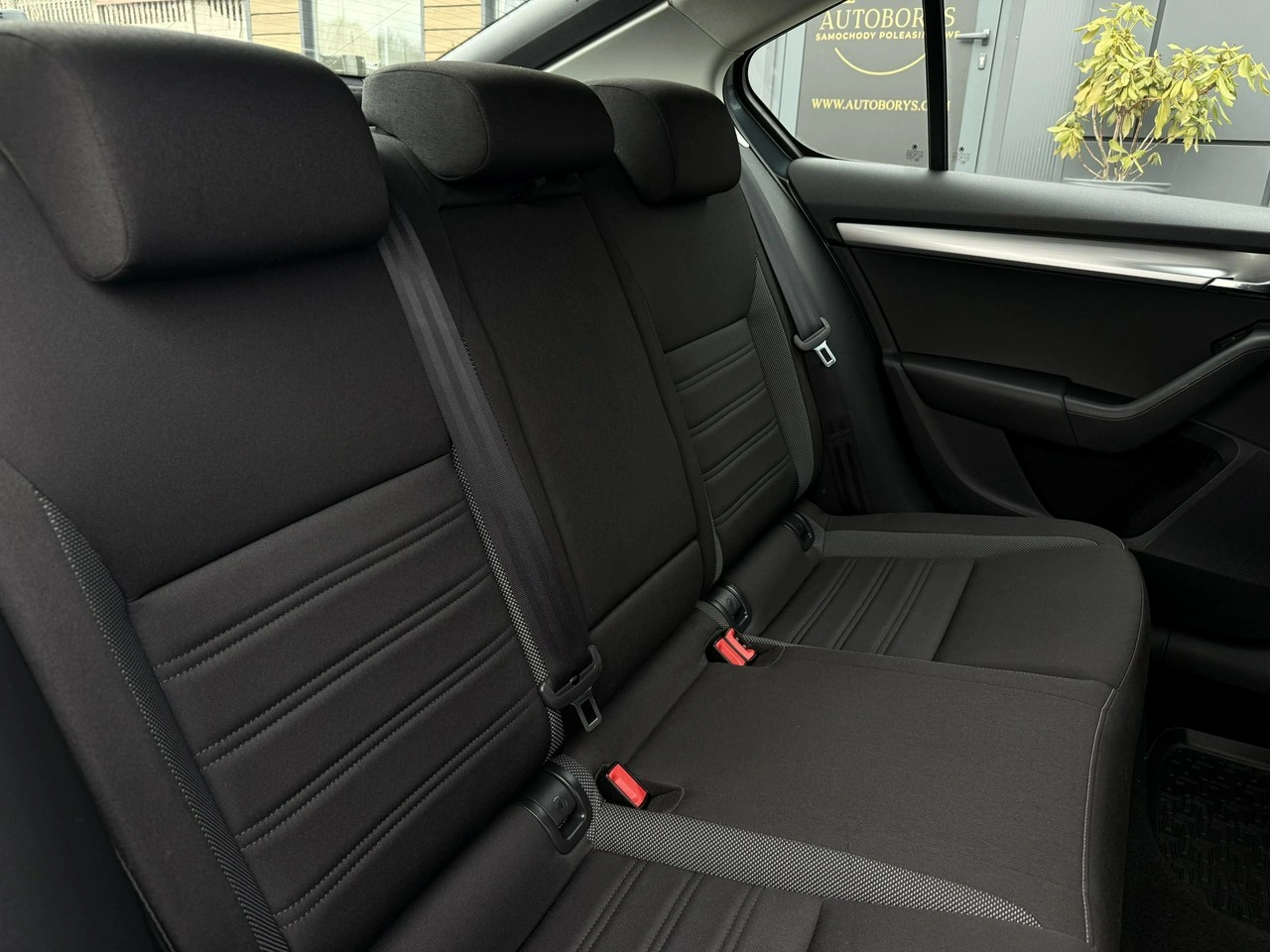 Skoda Octavia - Zdjęcie 33