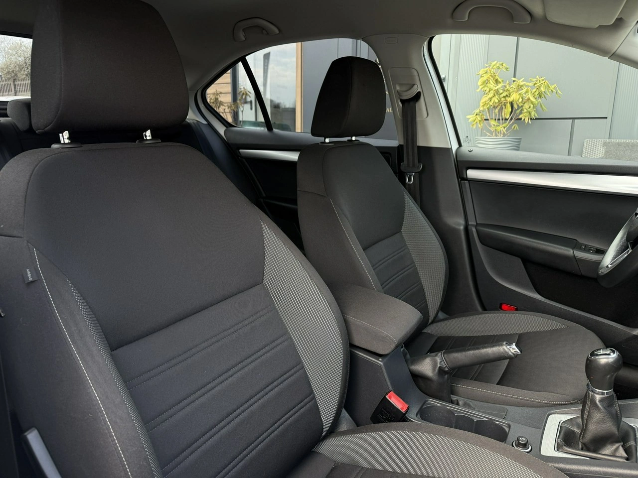 Skoda Octavia - Zdjęcie 10