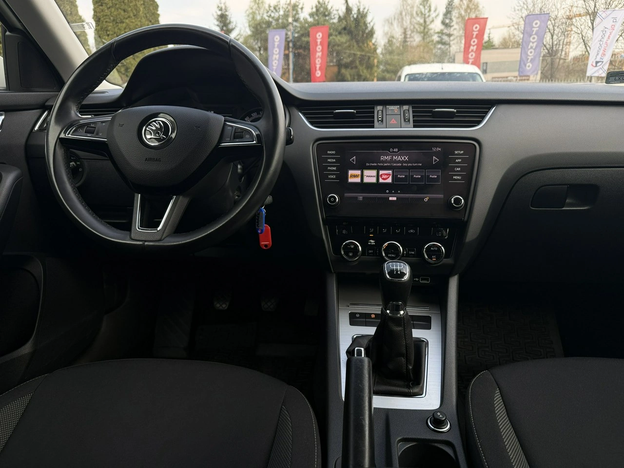 Skoda Octavia - Zdjęcie 11