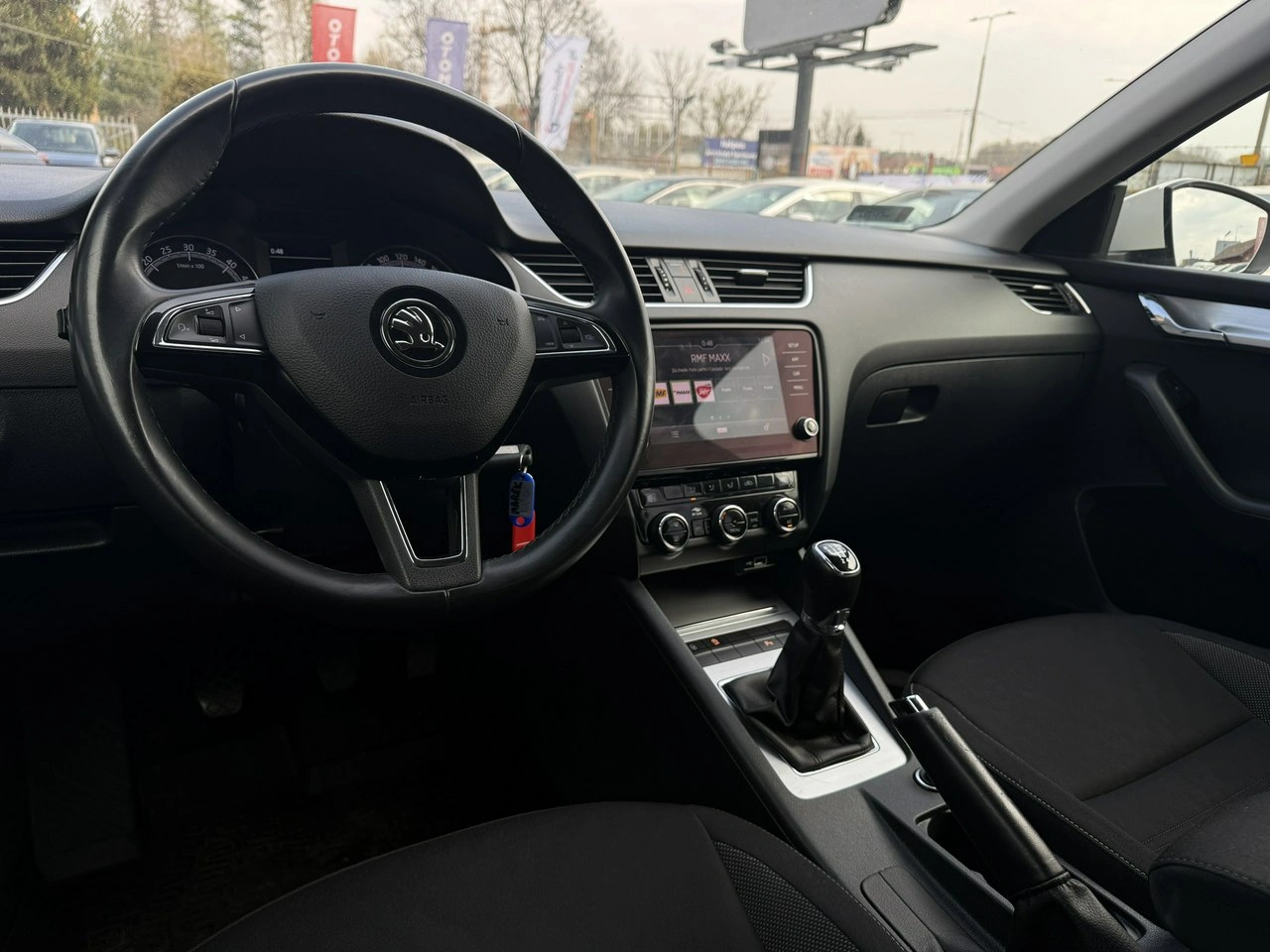 Skoda Octavia - Zdjęcie 12