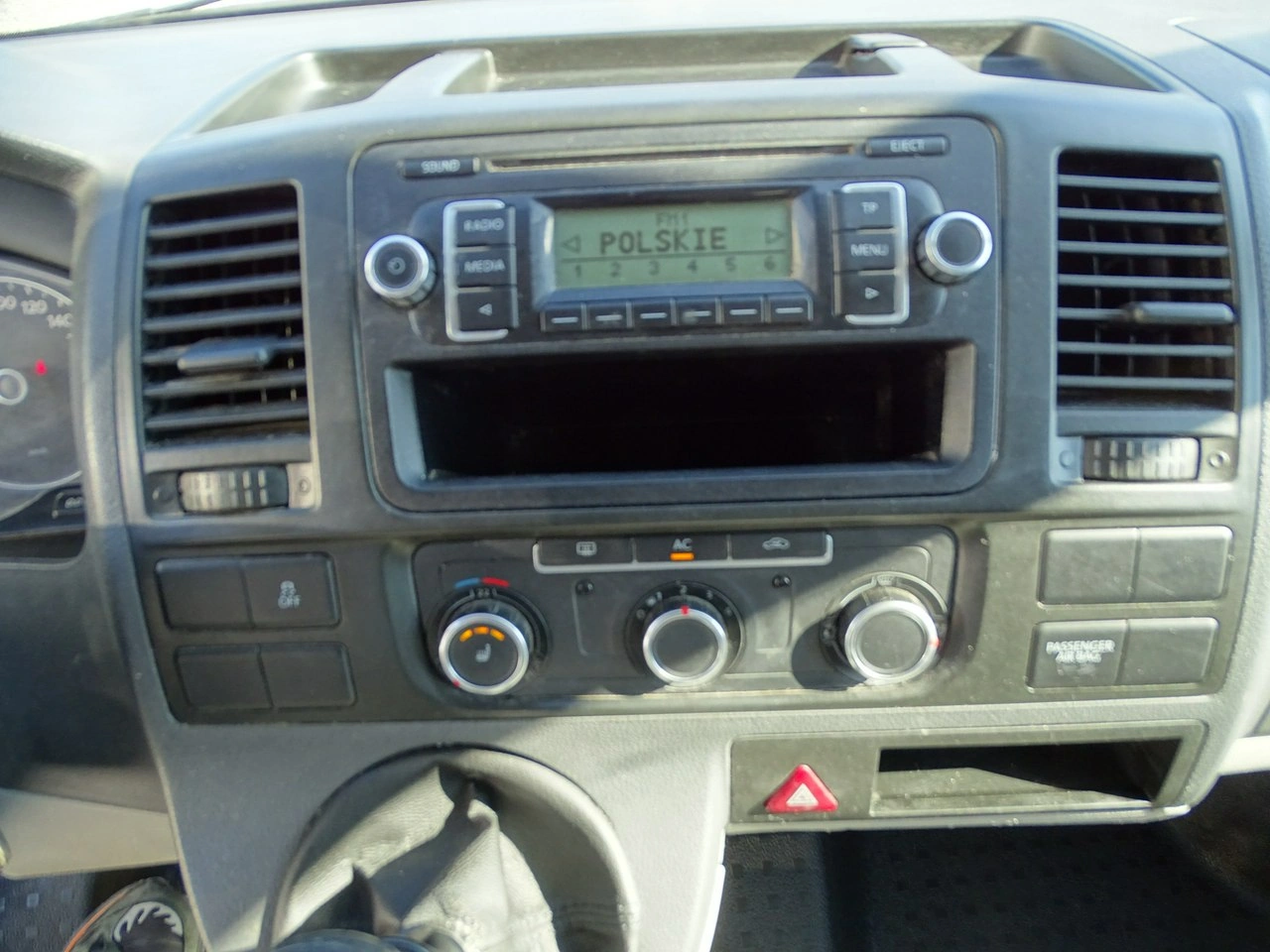 Volkswagen Transporter - Zdjęcie 12