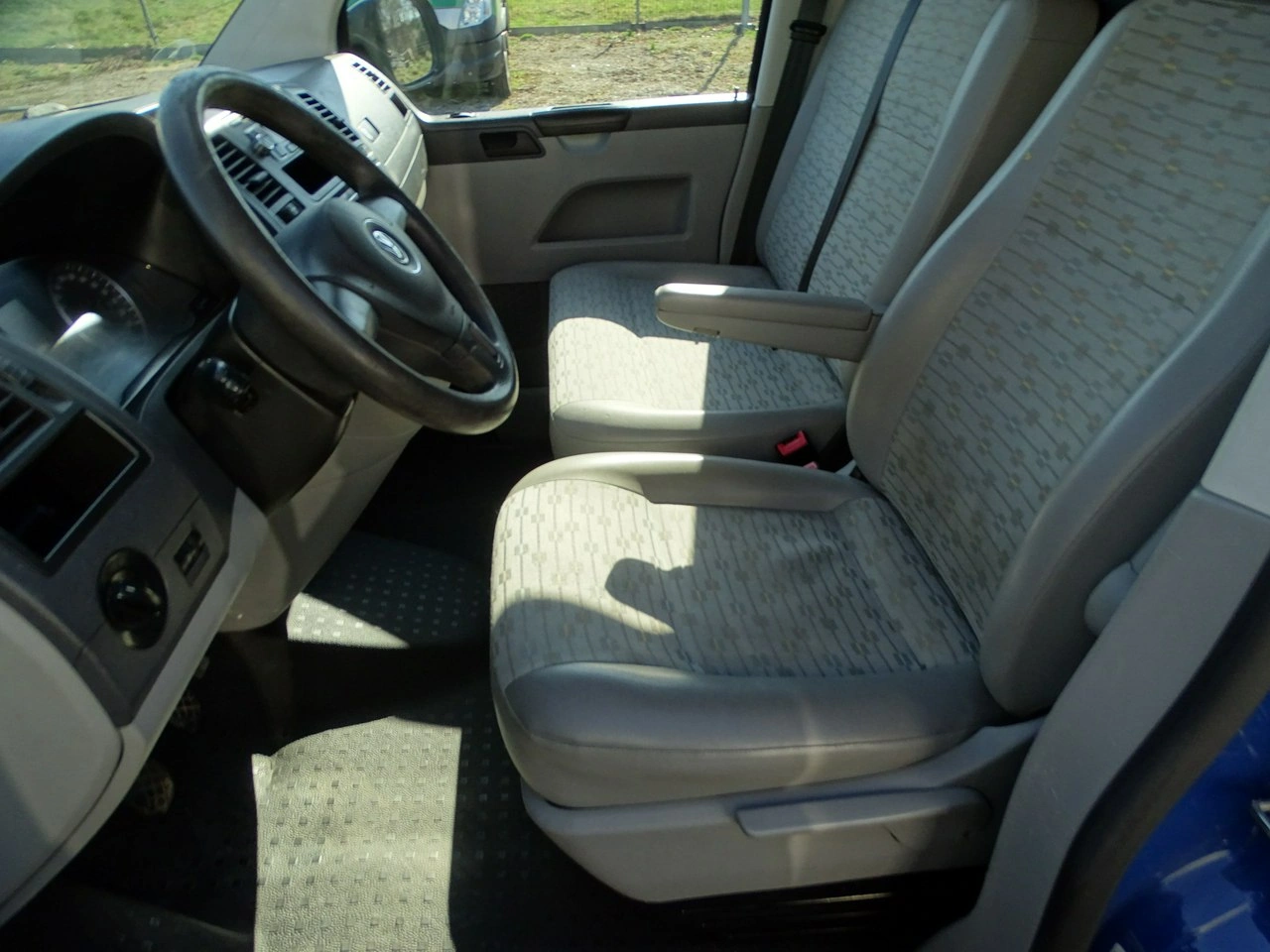 Volkswagen Transporter - Zdjęcie 14