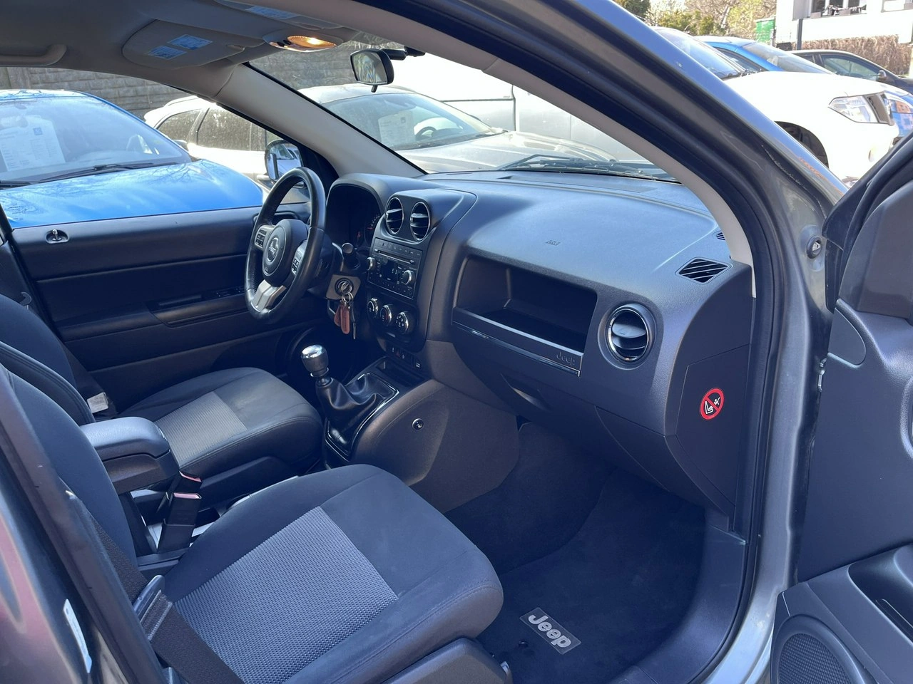 Jeep Compass - Zdjęcie 20