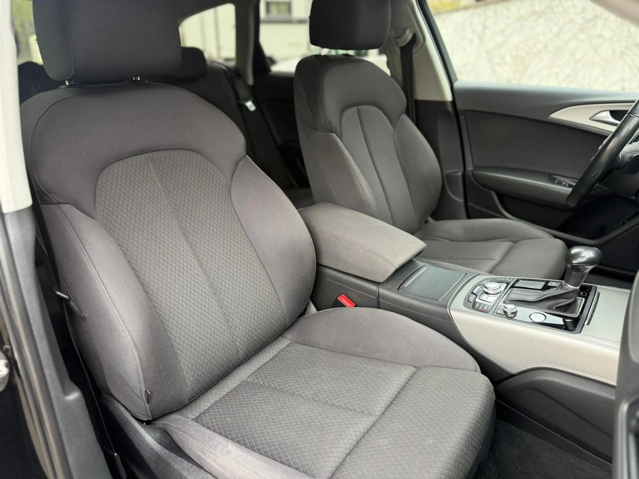 Audi A6 - Zdjęcie 11