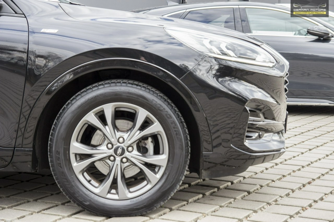 Ford Kuga - Zdjęcie 17