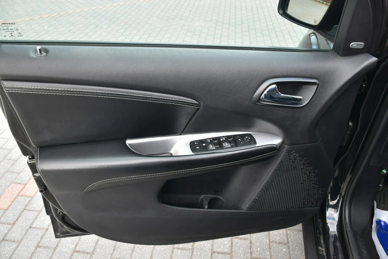 Dodge Journey - Zdjęcie 30