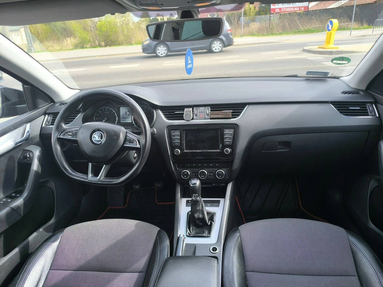 Skoda Octavia - Zdjęcie 19