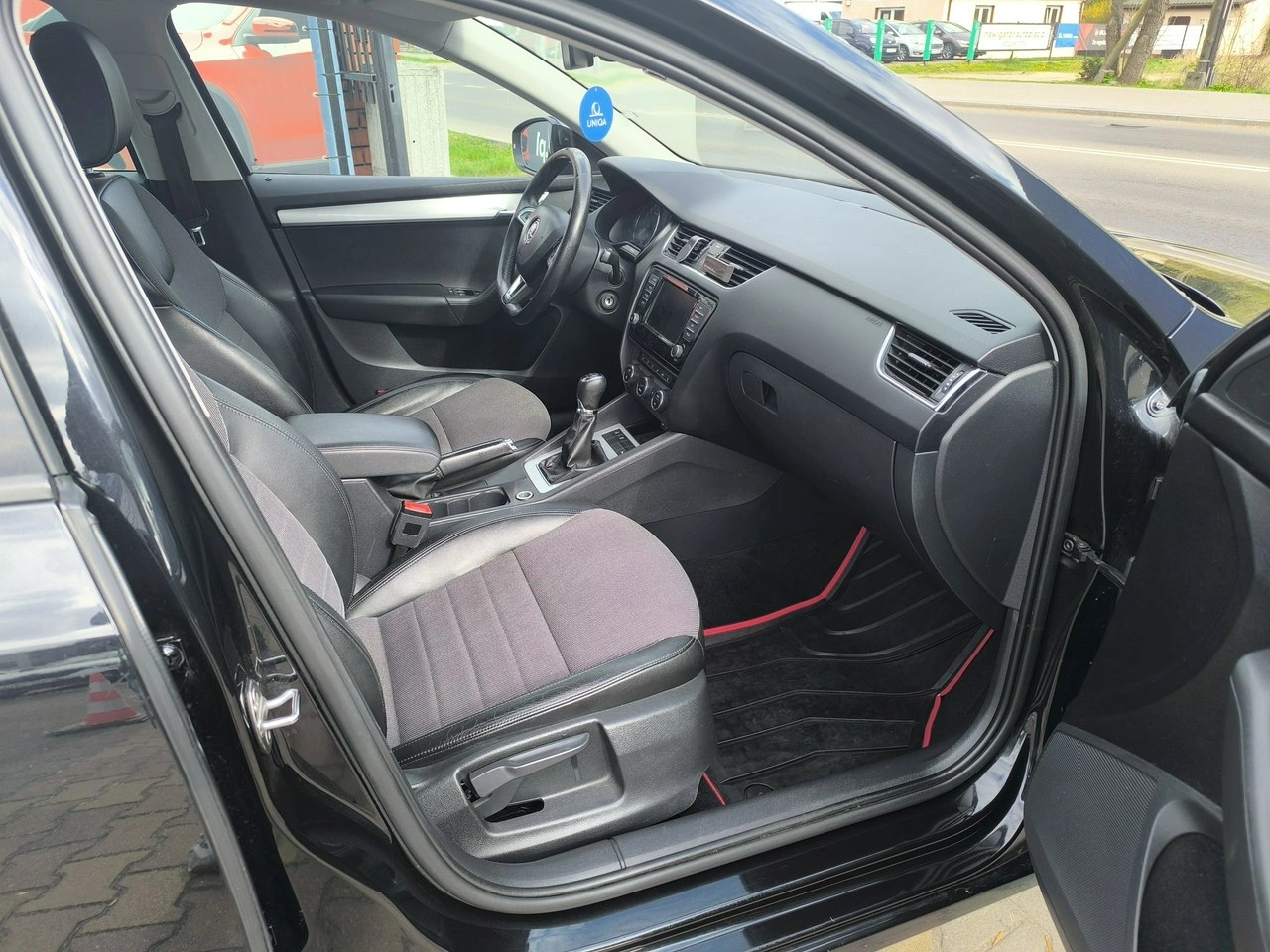 Skoda Octavia - Zdjęcie 20