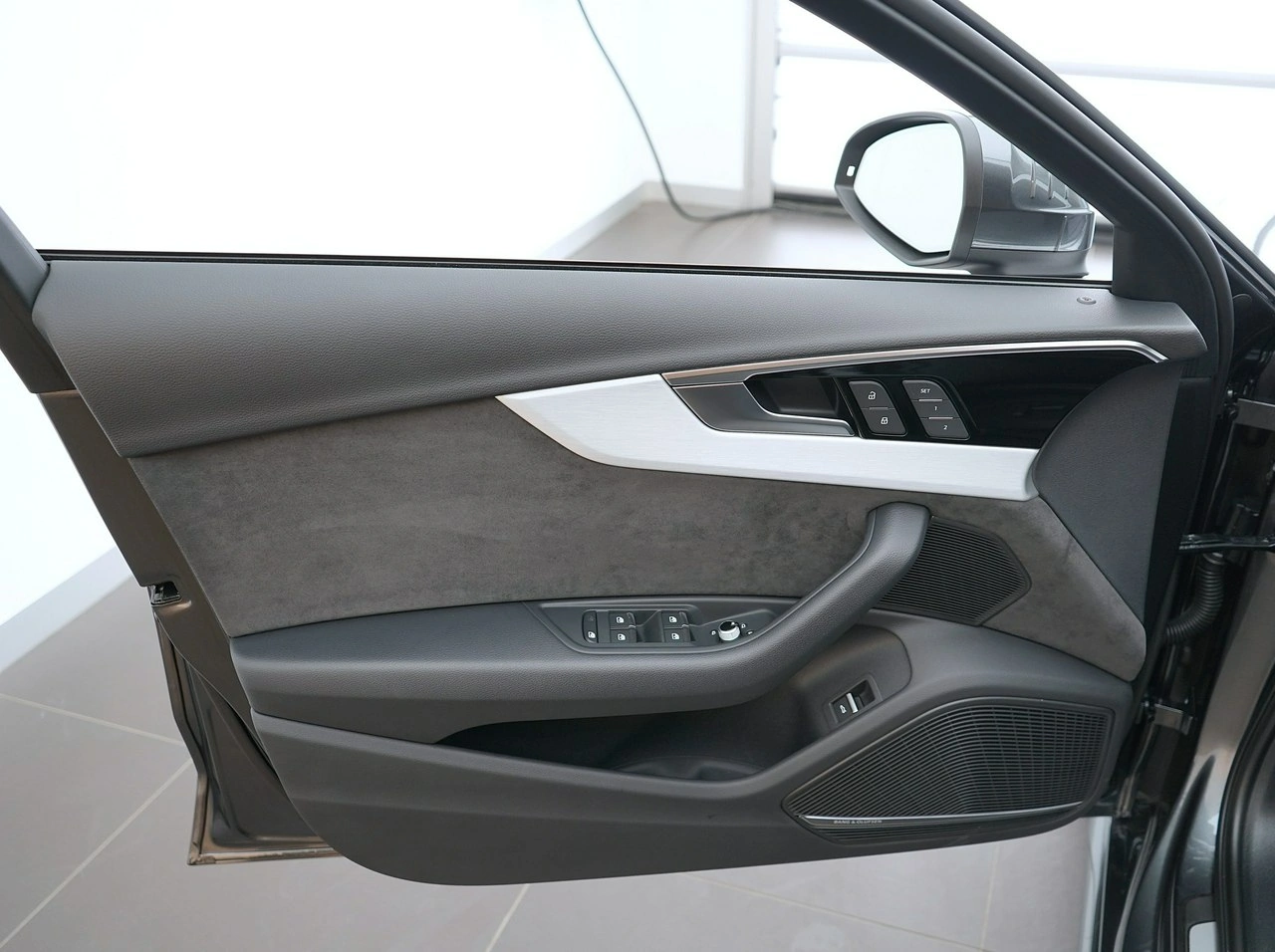 Audi A4 - Zdjęcie 14