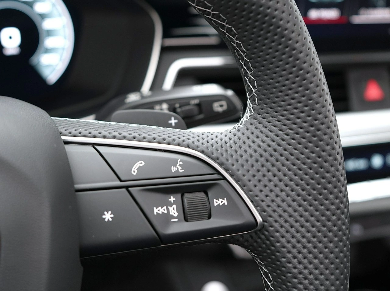 Audi A4 - Zdjęcie 23