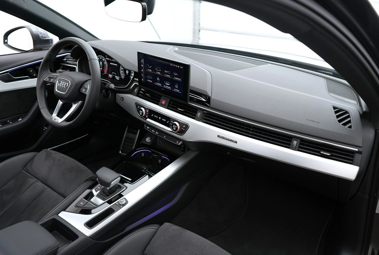 Audi A4 - Zdjęcie 28