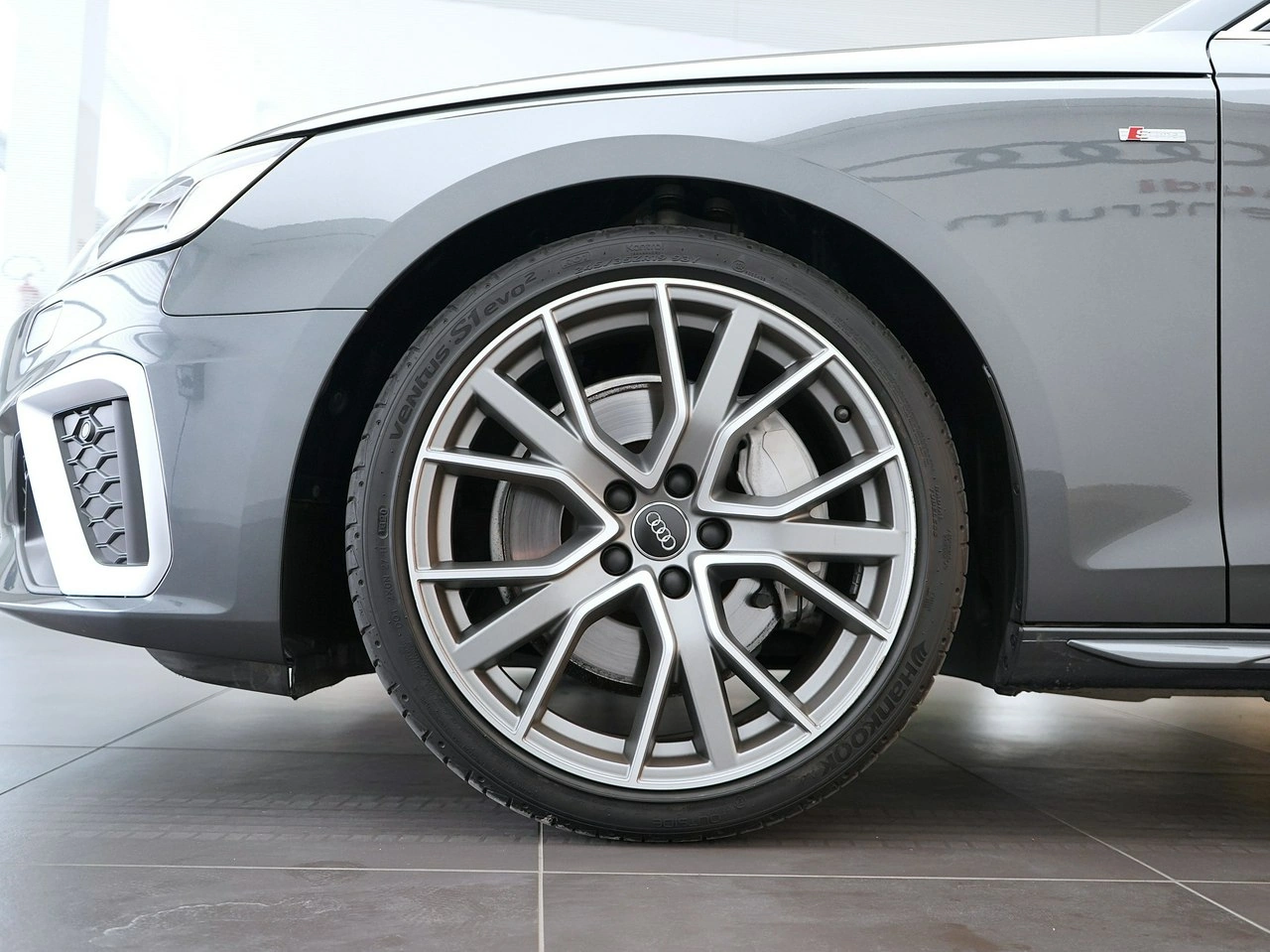 Audi A4 - Zdjęcie 8