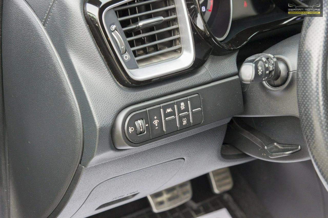 Kia Pro Cee'd - Zdjęcie 23