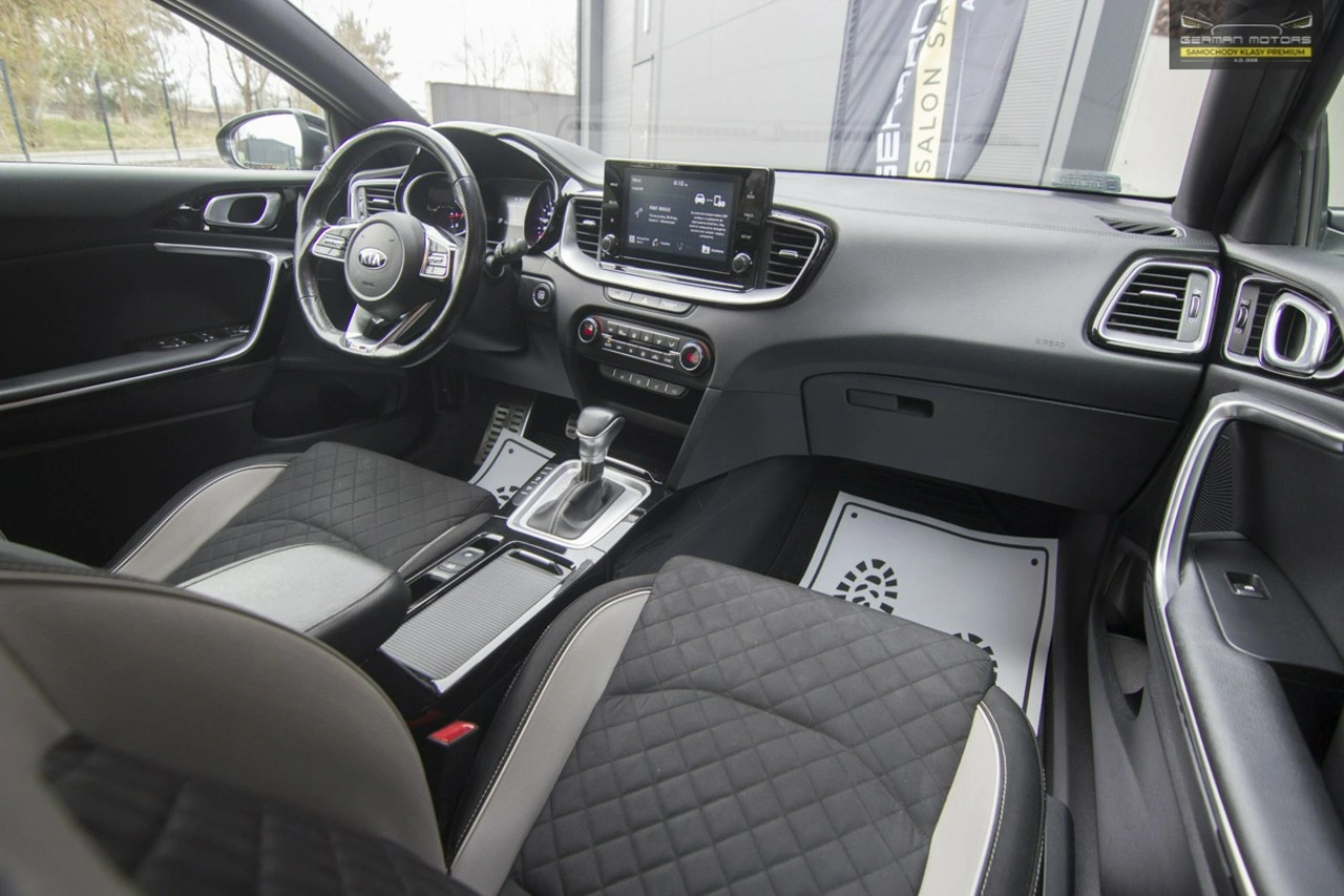 Kia Pro Cee'd - Zdjęcie 30