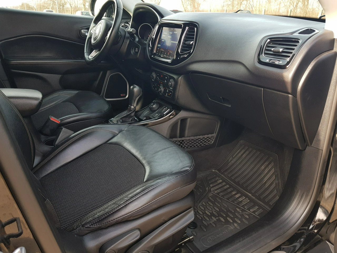 Jeep Compass - Zdjęcie 15