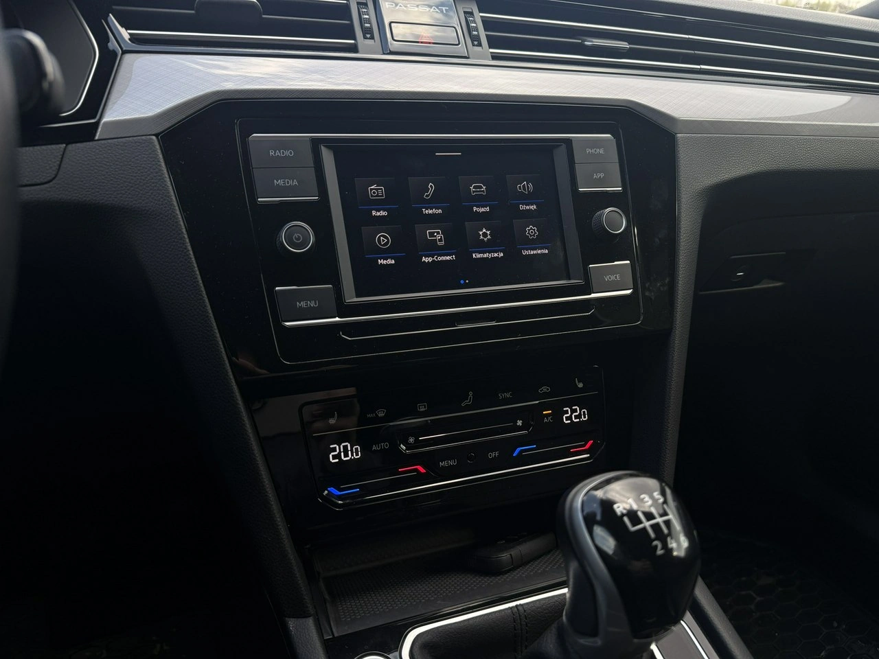 Volkswagen Passat - Zdjęcie 13