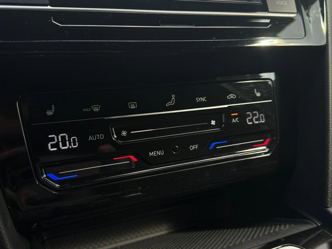 Volkswagen Passat - Zdjęcie 16