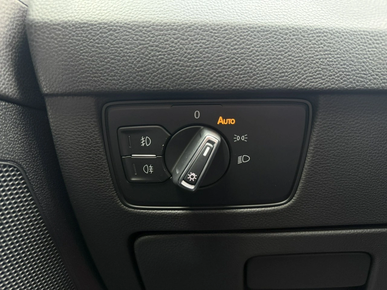 Volkswagen Passat - Zdjęcie 20