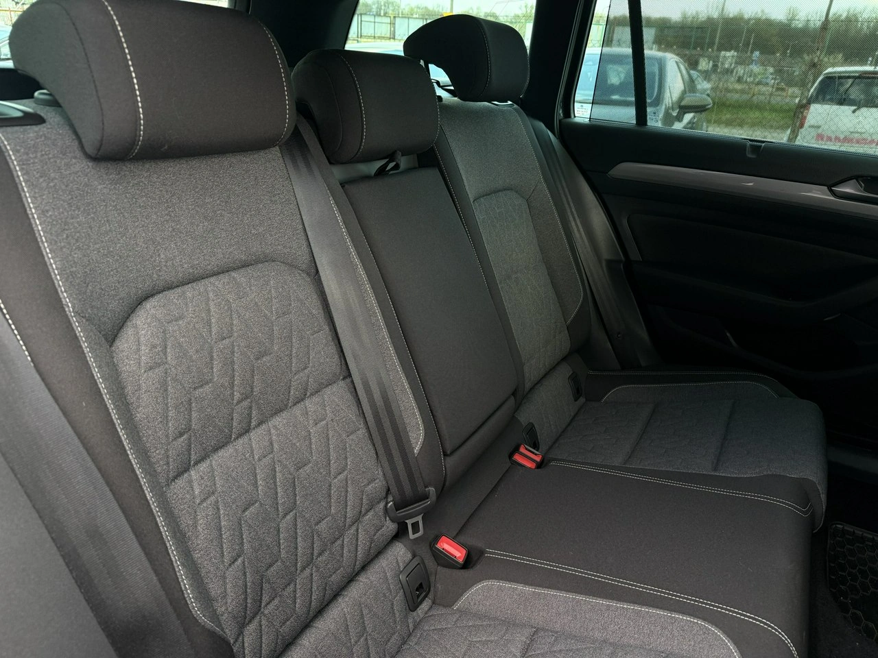 Volkswagen Passat - Zdjęcie 7