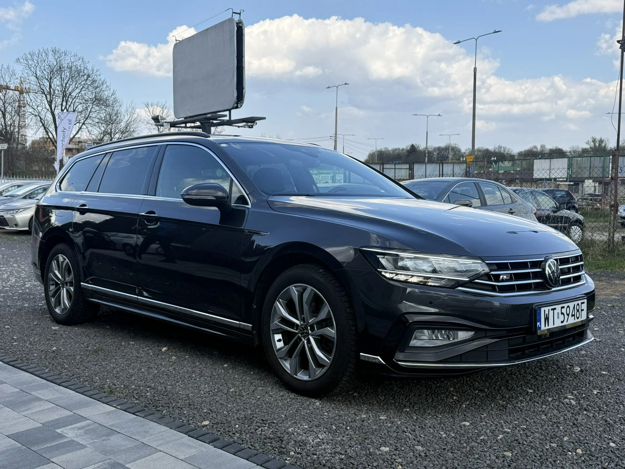 Volkswagen Passat - Główne zdjęcie