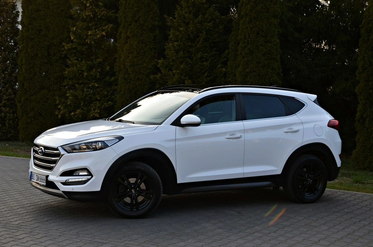 Hyundai Tucson - Zdjęcie 16