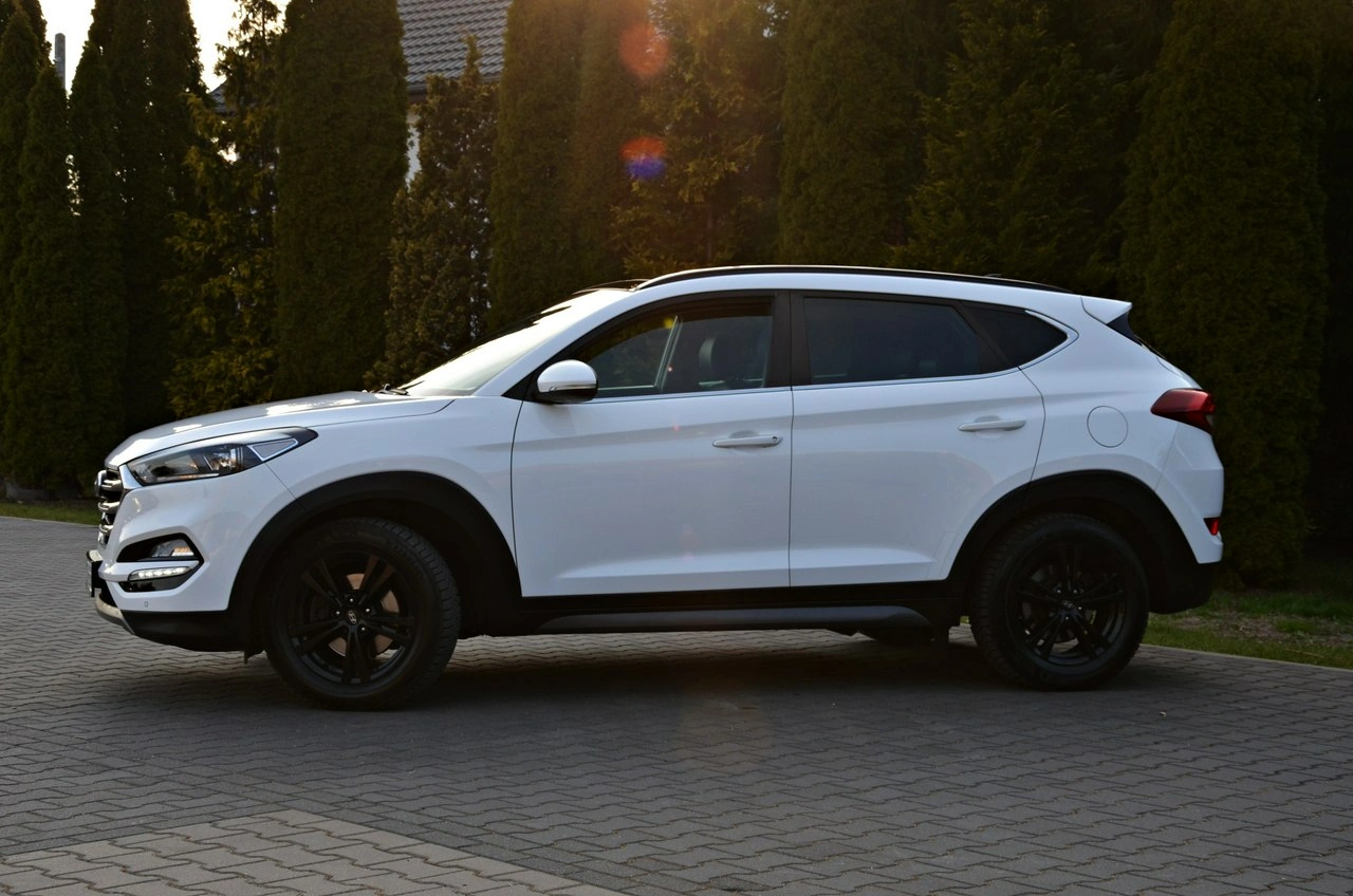 Hyundai Tucson - Zdjęcie 17