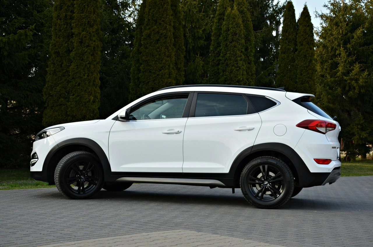 Hyundai Tucson - Zdjęcie 21