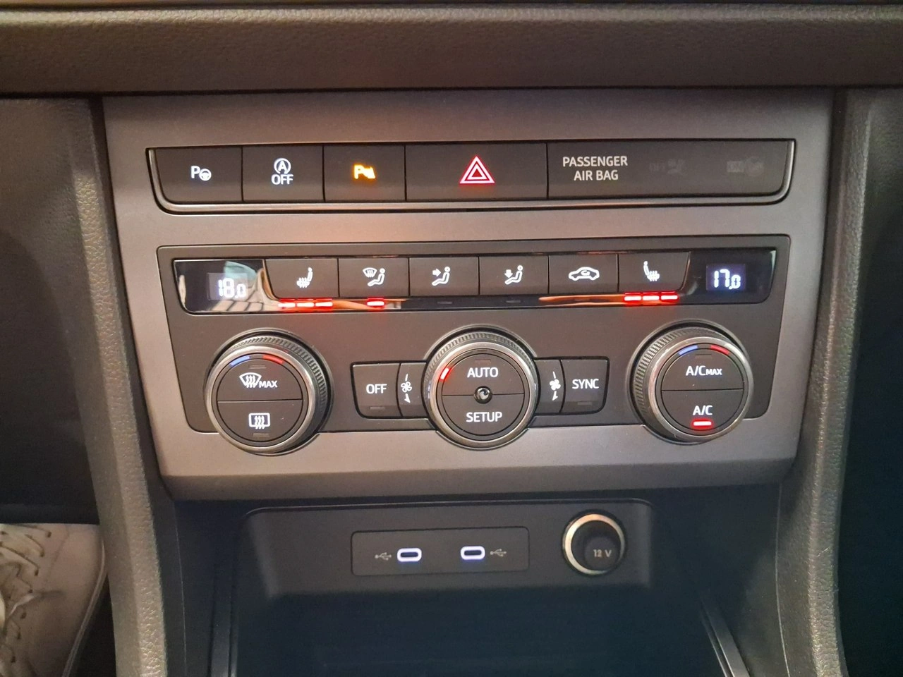 Cupra Ateca - Zdjęcie 34