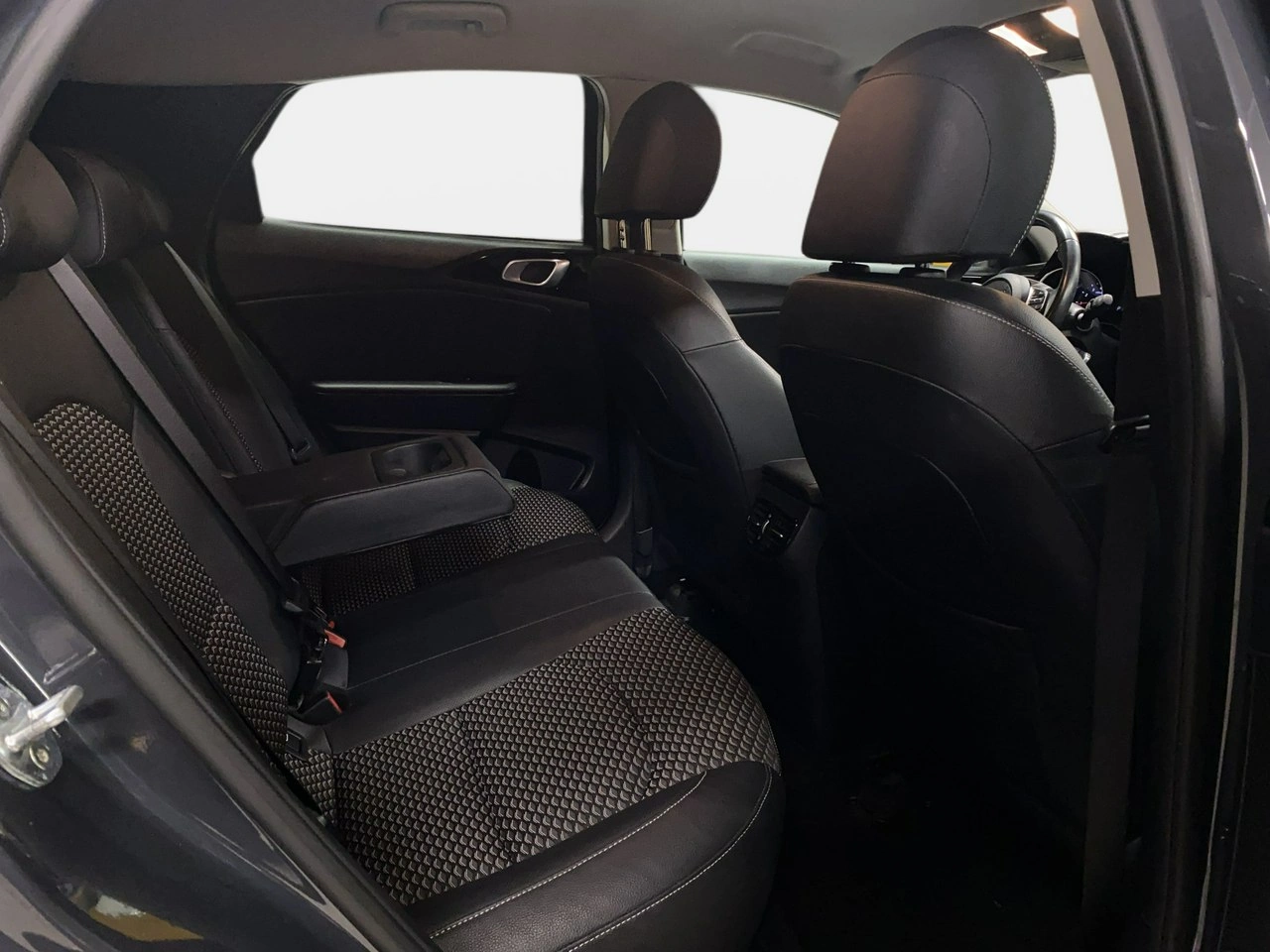 Kia XCeed - Zdjęcie 14