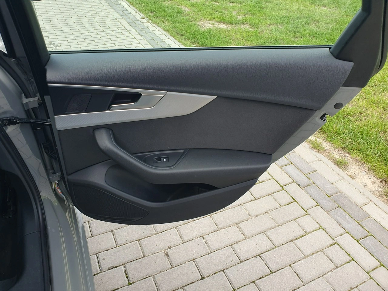 Audi A4 - Zdjęcie 26