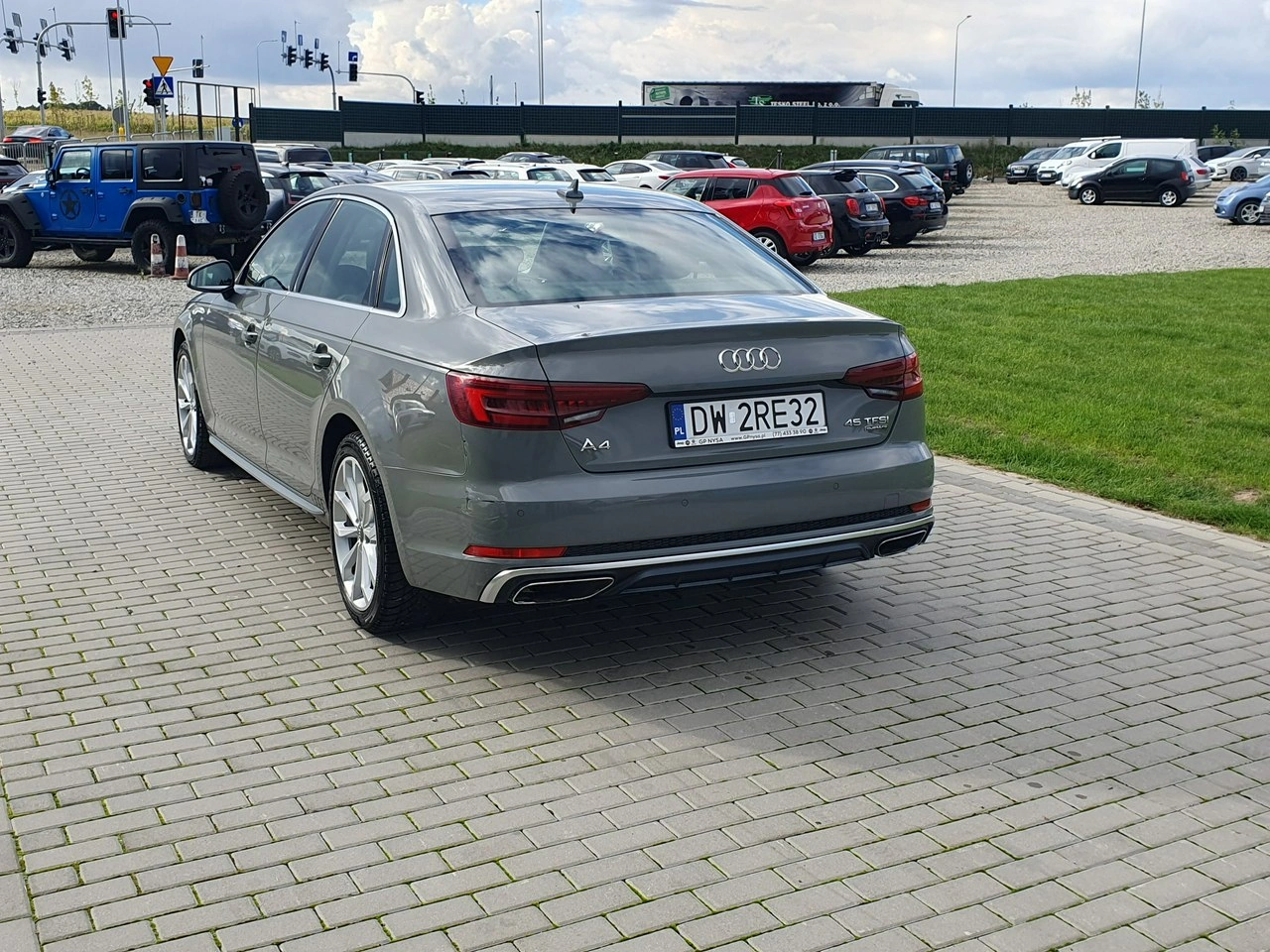 Audi A4 - Zdjęcie 3