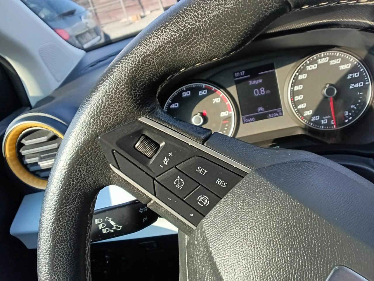 Seat Arona - Zdjęcie 25