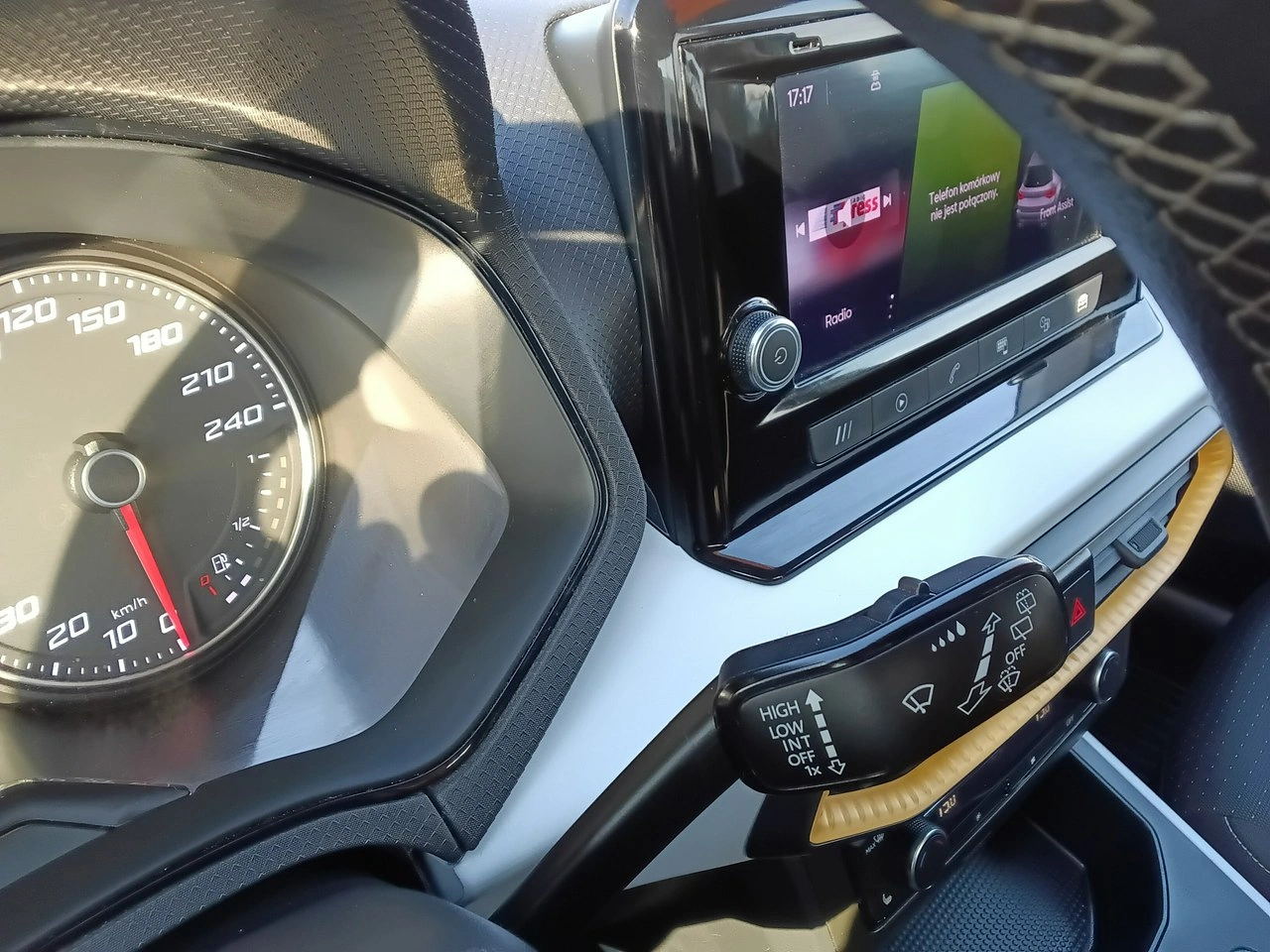 Seat Arona - Zdjęcie 30