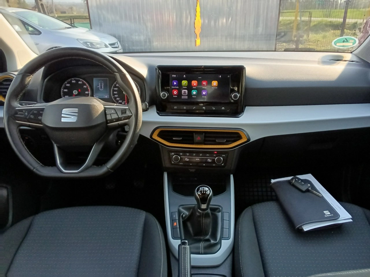 Seat Arona - Zdjęcie 7