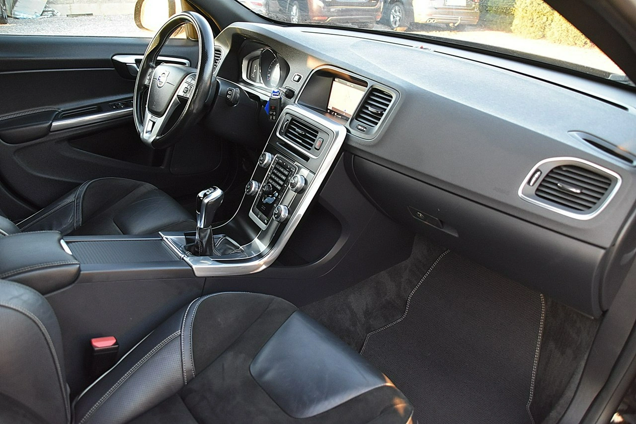 Volvo V60 - Zdjęcie 10